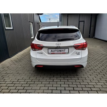 Hyundai i40  Kombi 2014,  2.0 benzyna, automat - Na sprzedaż za 36 900 zł - Strzała - zdjęcie 6