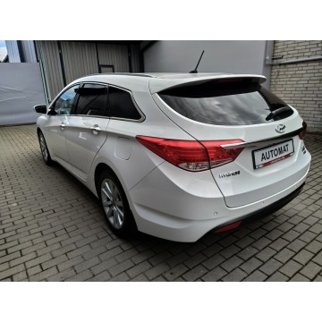 Hyundai i40  Kombi 2014,  2.0 benzyna, automat - Na sprzedaż za 36 900 zł - Strzała - zdjęcie 5