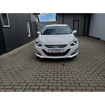Hyundai i40  Kombi 2014,  2.0 benzyna, automat - Na sprzedaż za 36 900 zł - Strzała - zdjęcie 12