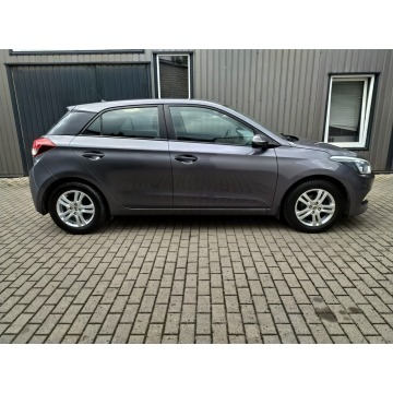 Hyundai i20  Hatchback 2015,  1.2 benzyna - Na sprzedaż za 30 900 zł - Strzała - zdjęcie 8