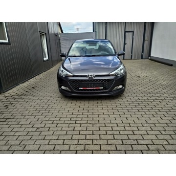 Hyundai i20  Hatchback 2015,  1.2 benzyna - Na sprzedaż za 30 900 zł - Strzała - zdjęcie 10