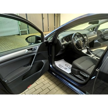 Volkswagen Golf  Kombi 2014,  1.4 benzyna, automat - Na sprzedaż za 39 900 zł - Strzała - zdjęcie 12