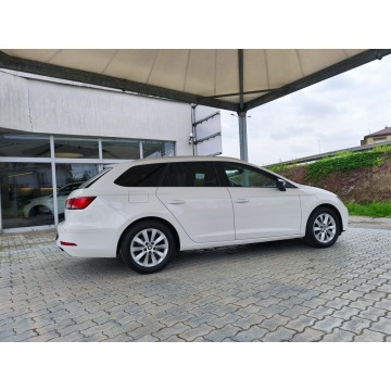 Seat Leon  Kombi 2018,  1.6 diesel - Na sprzedaż za 38 900 zł - Kraków - zdjęcie 7
