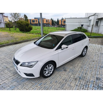 Seat Leon  Kombi 2018,  1.6 diesel - Na sprzedaż za 38 900 zł - Kraków - zdjęcie 10