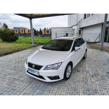 Seat Leon  Kombi 2018,  1.6 diesel - Na sprzedaż za 38 900 zł - Kraków - zdjęcie 9