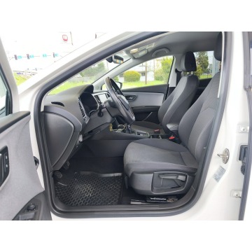 Seat Leon  Kombi 2018,  1.6 diesel - Na sprzedaż za 38 900 zł - Kraków - zdjęcie 12