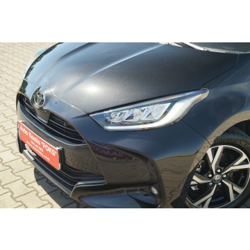 Toyota Yaris  Hatchback 2024,  1.5 hybryda, automat - Na sprzedaż za 79 900 zł - Goczałkowice-Zdrój - zdjęcie 2