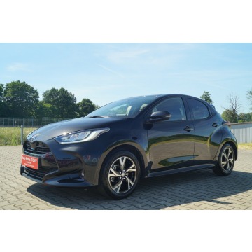 Toyota Yaris  Hatchback 2024,  1.5 hybryda, automat - Na sprzedaż za 79 900 zł - Goczałkowice-Zdrój - zdjęcie 3