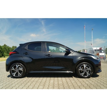 Toyota Yaris  Hatchback 2024,  1.5 hybryda, automat - Na sprzedaż za 79 900 zł - Goczałkowice-Zdrój - zdjęcie 8