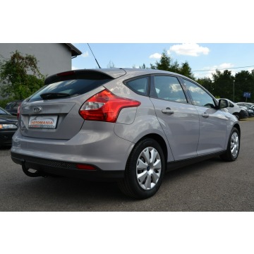 Ford Focus  Hatchback 2011,  1.6 benzyna - Na sprzedaż za 21 900 zł - Częstochowa - zdjęcie 4