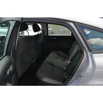 Ford Focus  Hatchback 2011,  1.6 benzyna - Na sprzedaż za 21 900 zł - Częstochowa - zdjęcie 6