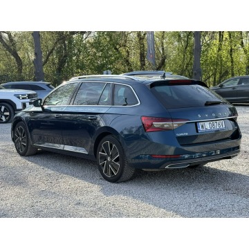Skoda Superb  Kombi 2023,  2.0 diesel, automat - Na sprzedaż za 115 800 zł - Pęcice - zdjęcie 5