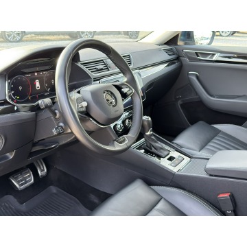 Skoda Superb  Kombi 2023,  2.0 diesel, automat - Na sprzedaż za 115 800 zł - Pęcice - zdjęcie 11