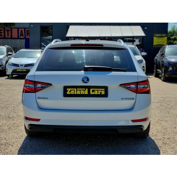 Skoda Superb  Kombi 2017,  1.8 benzyna, automat - Na sprzedaż za 58 900 zł - Szczecin - zdjęcie 6
