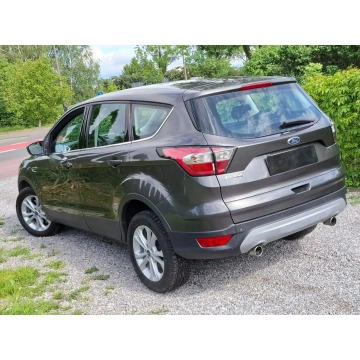 Ford Kuga  SUV 2017,  1.5 diesel - Na sprzedaż za 37 900 zł - Lubartów - zdjęcie 9