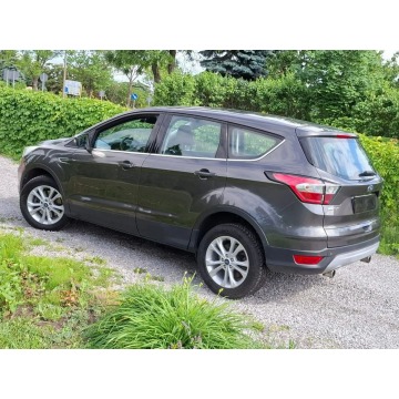 Ford Kuga  SUV 2017,  1.5 diesel - Na sprzedaż za 37 900 zł - Lubartów - zdjęcie 12