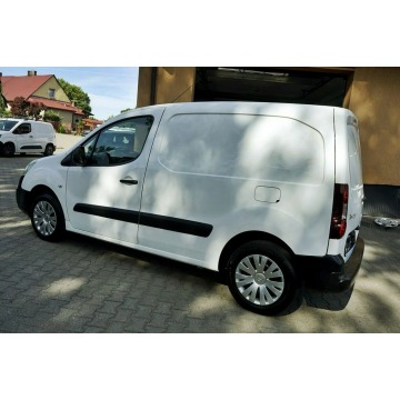 Citroen Berlingo 2015,  1.6 diesel - Na sprzedaż za 19 900 zł - Płock - zdjęcie 3