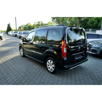 Citroen Berlingo  Kombi 2010,  1.6 diesel - Na sprzedaż za 17 900 zł - Płock - zdjęcie 5