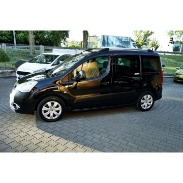 Citroen Berlingo  Kombi 2010,  1.6 diesel - Na sprzedaż za 17 900 zł - Płock - zdjęcie 2
