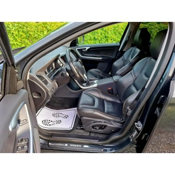 Volvo   SUV 2014,  2.0 diesel, automat - Na sprzedaż za 57 700 zł - Lubartów - zdjęcie 10