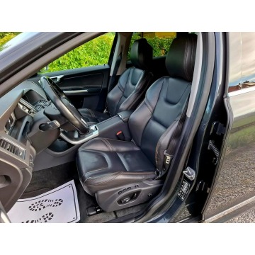 Volvo   SUV 2014,  2.0 diesel, automat - Na sprzedaż za 57 700 zł - Lubartów - zdjęcie 9