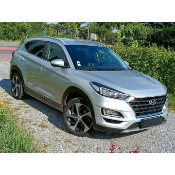 Hyundai Tucson  SUV 2018,  1.6 diesel, automat - Na sprzedaż za 56 900 zł - Lubartów - zdjęcie 4