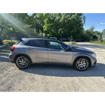 Mercedes - Benz GLA-klasa  Hatchback 2016,  2.0 benzyna, automat - Na sprzedaż za 93 900 zł - Starowa Góra - zdjęcie 8