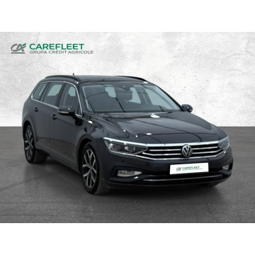 Volkswagen Passat  Kombi 2023,  2.0 diesel, automat - Na sprzedaż za 93 900 zł - Warszawa - zdjęcie 3