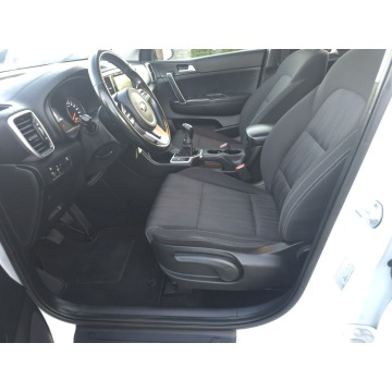 Kia Sportage  SUV 2019,  1.6 benzyna - Na sprzedaż za 58 500 zł - Żarki - zdjęcie 11