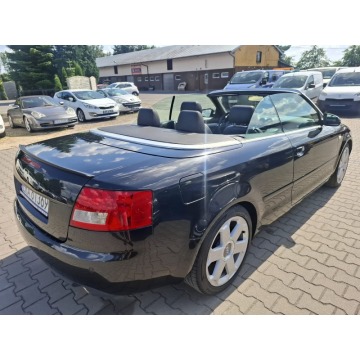 Audi A4  Kabriolet 2003,  1.8 - Na sprzedaż za 13 800 zł - Malutkie - zdjęcie 4
