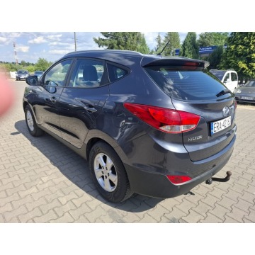 Hyundai   SUV 2010,  2.0 - Na sprzedaż za 25 300 zł - Malutkie - zdjęcie 6