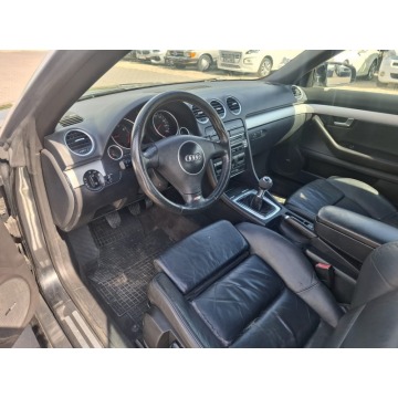 Audi A4  Kabriolet 2003,  1.8 - Na sprzedaż za 13 800 zł - Malutkie - zdjęcie 7