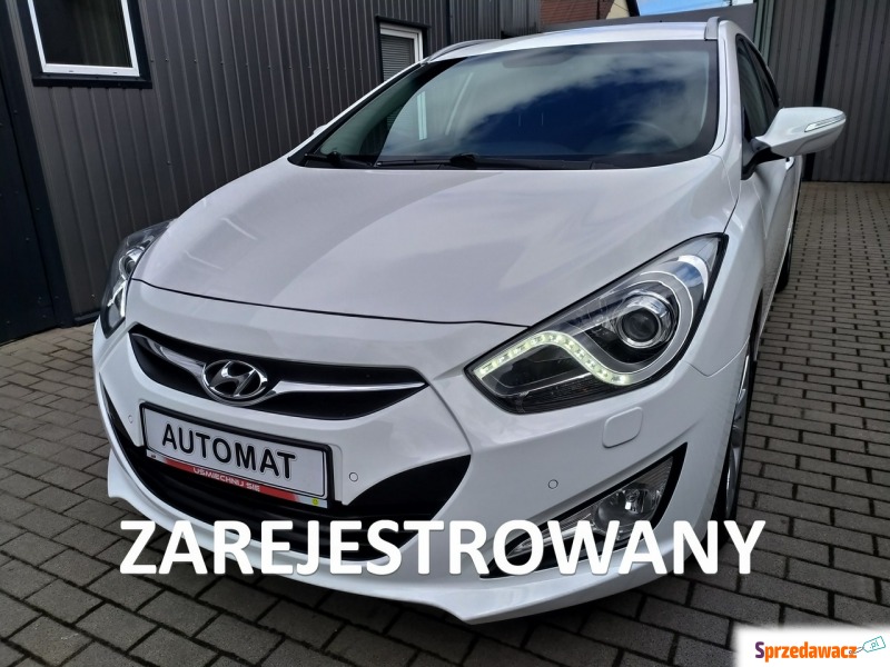Hyundai i40  Kombi 2014,  2.0 benzyna, automat - Na sprzedaż za 36 900 zł - Strzała