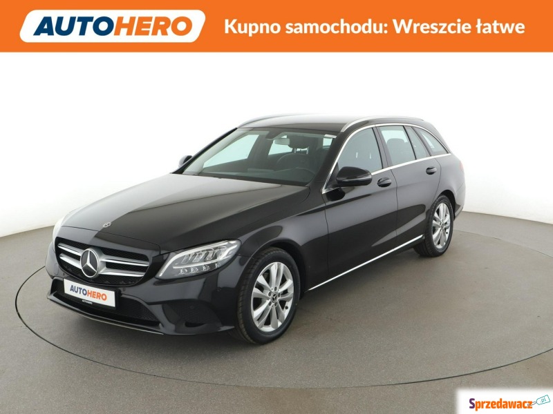Mercedes - Benz C-klasa  Kombi 2019,  1.6 diesel, automat - Na sprzedaż za 65 600 zł - Warszawa