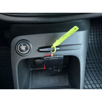 Renault Captur  SUV 2015,  0.9 benzyna - Na sprzedaż za 35 400 zł - Drelów - zdjęcie 12