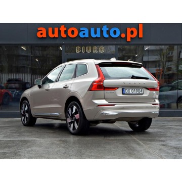 Volvo XC60  Terenowy 2024,  2.0 hybryda, automat - Na sprzedaż za 260 000 zł - Warszawa - zdjęcie 4