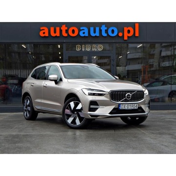 Volvo XC60  Terenowy 2024,  2.0 hybryda, automat - Na sprzedaż za 260 000 zł - Warszawa - zdjęcie 3