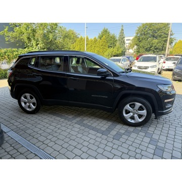 Jeep Compass  SUV 2018,  1.4 benzyna - Na sprzedaż za 65 900 zł - Orzech - zdjęcie 5