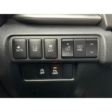Mitsubishi Eclipse Cross  SUV 2018,  1.5 benzyna, automat - Na sprzedaż za 69 900 zł - Kotarwice - zdjęcie 11