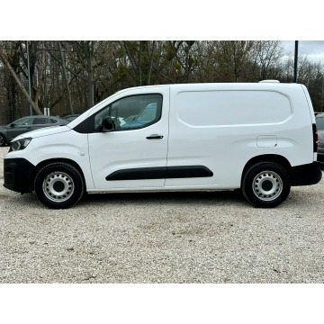 Peugeot Partner 2022,  1.5 diesel - Na sprzedaż za 69 900 zł - Pęcice - zdjęcie 4