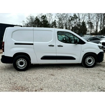 Peugeot Partner 2022,  1.5 diesel - Na sprzedaż za 69 900 zł - Pęcice - zdjęcie 8