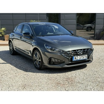 Hyundai i30 - Fastback 1.5 T-GDi 7DCT 48V 160KM Smart Salon PL Serwis FV23%