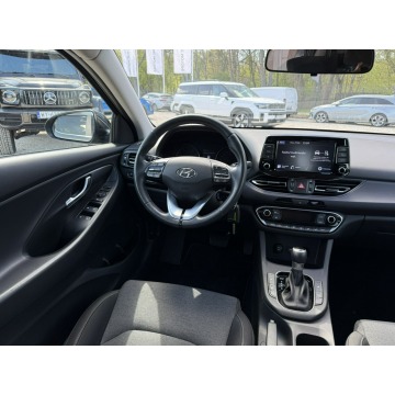 Hyundai i30  Hatchback 2022,  1.5 benzyna, automat - Na sprzedaż za 69 900 zł - Pęcice - zdjęcie 8