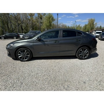 Hyundai i30  Hatchback 2022,  1.5 benzyna, automat - Na sprzedaż za 69 900 zł - Pęcice - zdjęcie 11