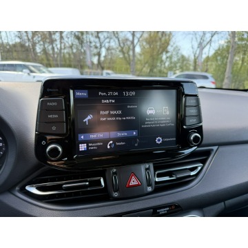 Hyundai i30  Hatchback 2022,  1.5 benzyna, automat - Na sprzedaż za 69 900 zł - Pęcice - zdjęcie 12