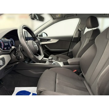 Audi A4  Kombi 2022,  2.0 benzyna, automat - Na sprzedaż za 98 900 zł - Warszawa - zdjęcie 12