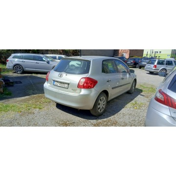 Toyota Auris  Hatchback 2007,  1.4 diesel - Na sprzedaż za 8 600,00 zł - Dąbrowa Górnicza - zdjęcie 3