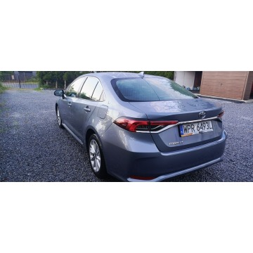 Toyota Corolla  Sedan/Limuzyna 2023,  1.5 benzyna - Na sprzedaż za 62 900 zł - Dąbrowa Górnicza - zdjęcie 3