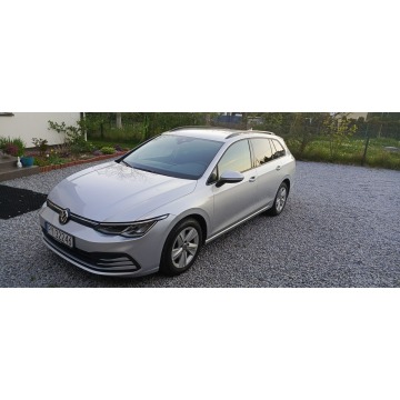Volkswagen Golf  Kombi 2023,  1.5 benzyna, automat - Na sprzedaż za 66 900 zł - Dąbrowa Górnicza - zdjęcie 2