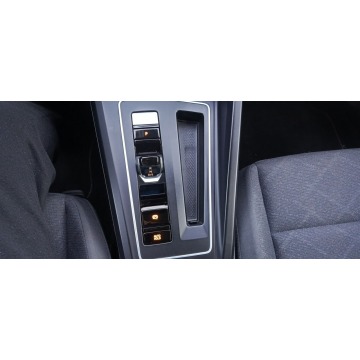 Volkswagen Golf  Kombi 2023,  1.5 benzyna, automat - Na sprzedaż za 66 900 zł - Dąbrowa Górnicza - zdjęcie 8